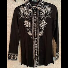 Vintage Collection Western Shirt. Black With Whit Embroidery Elegant Black Embroidered Tops, Traditional Black Shirt With Floral Embroidery, Black Shirt With Floral Embroidery For Fall, Black Embroidered Shirt For Spring, Spring Black Embroidered Shirt, Coffee Sweatshirt, Velvet Shorts, Dance Leotards, Tank Top Dress