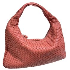 Bottega Veneta Hobo Bag, Bottega Veneta Intrecciato, Professional Photos, Color Coral, Summer Accessories, Professional Photo, Lambskin Leather, Hobo Bag, Fashion Handbags