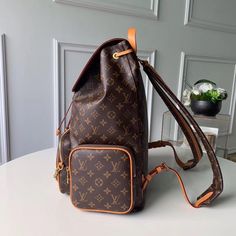 Charm Fashion Lu-Vi bags - 17021 A+ Excellent Quality copies; Contact us if you've any questions in your mind. Louis Vuitton Backpack, Lv Monogram, Backpack Travel Bag, School Backpack, Bag Style, Travel Backpack, Leather Interior, Monogram Canvas, Travel Bag