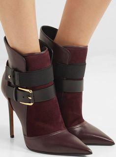 Fall Fashion Boots, Buckle Boot, Stylish Boots, Gorgeous Shoes, Buckle Boots, Fabulous Shoes, Shoe Obsession, Suede Ankle Boots, Shoe Style