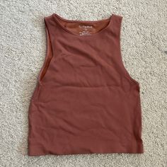 Knit Crop Top. Size S/M. Never Worn, No Tags! Brown Summer Workout Tops, Brown Sleeveless Workout Top, Knitted Crop Tank Top, Crop Tank Top, Knit Crop Top, Knit Crop, Cropped Tank Top, Crop Tank, Crop Top