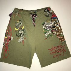 Size Xxl Casual Green Bottoms With Graphic Print, Casual Green Graphic Print Shorts, Green Short Bottoms With Graphic Print, Green Graphic Print Short Bottoms, Short Green Bottoms With Graphic Print, Don Ed Hardy, Ed Hardy, Teen Fashion Outfits, Teen Fashion