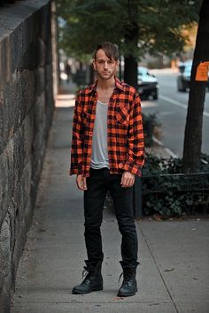 Mikey Jeff Smith, Mens Fashion Suits Casual, Grunge Boots, Grunge Chic, Mens Fashion Casual Shoes, Mens Fashion Work, Mens Fashion Business Casual, Mens Fashion Editorial