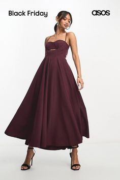 Dresses by ASOS DESIGN POV: you have plans Sweetheart neck Cross-back straps Cut-out details Back zip closure Regular fit Mode Purple, Structured Corset, Plus Size Elegant Dresses, Purple Fashion, Sweetheart Neck, Full Skirt, Trending Now, Quince, Color Trends