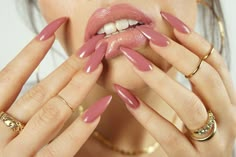 LIPLINER Mauve Nails, Nagellack Trends, Diy Acrylic Nails, Ballerina Nails, Pink Nail, Prom Nails, Perfect Nails, Acrylic Nail Designs, Nail Inspiration