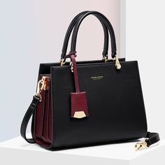 Item Type: Women Bags Material: Leather Lining Material: Polyester Size: 24 x 17 x 11.7 cm / 9.45 x 6.69 x 4.61 inch Closure Type: Zipper Package Includes: 1 x Bag Formal Black Box Bag With Zipper Closure, Vintage Messenger Bag, Designer Leather Handbags, Quilted Tote Bags, Boho Leather, Tote Bag Purse, Leather Messenger Bag, Casual Tote, Satchel Handbags