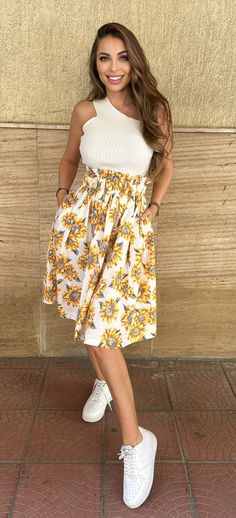 New designer skirt from our shop. It's made from beautiful lemon cotton fabric. With elastic on the waist so fits all sizes. Legth - 70 cm * * * * * * * Sunflower Tulle Skirt, Pleated Skirt Aesthetic, Skirt Aesthetic, Summer Skirts, Skirt Design, News Design, Pleated Skirt, Midi Skirt, Womens Skirt