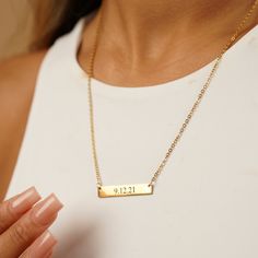 Personalize your own necklace with your name, or surprise them with a personalized gift. Gold Bar Necklace Engraved, Horizontal Bar Necklace, Engraved Bar Necklace, Vertical Bar Necklace, Silver Bar Necklace, 18k Gold Chain, Gold Bar Necklace, Rose Gold Metal, Engraved Necklace