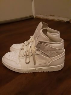 Selling a pair of Jordan 1 Mid Triple White (2019) - Size 10.5 ( 554724-129 ). A sort of recent release.  Still a nice all white. Soles and insoles are dirty from previous use, there is some light scratches on the toebox area's and the shoelaces are slightly dirty in some parts and should be throughly cleaned or replaced.  All as pictured.  Valued at $260. Preowned and sold as is. No box. If you see something you like be the first to gain this item as I might not get it again. And make sure you Jordan 1 Mid Triple White, Dirty White, Jordan 1 Mid, All White, Nike Air Force Sneaker, Jordan 1, Shoe Laces, Sneakers Nike, Jordan