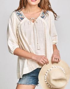 Womens Western Tops, Night Out Looks, Satin Tops, Casual Cotton Top, Embroidered Cotton Top, Low Cost Wedding, Peasant Shirt, Fashion Terms, Western Tops