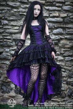 Phoenix Photo, Mode Purple, Purple Goth, Mode Steampunk, Goth Look, Gothic Models, Gothic Clothes, Goth Women, Goth Beauty