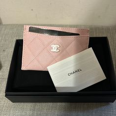 Brand New Chanel Cardholder Pink Color Caviar Leather No Returns Final Sale Chanel Card Holder Beige, Chanel 19 Card Holder, Chanel Cardholder, Chanel Rose, Chanel Long Wallet, Chanel Cambon, Chanel 19, Red Quilts, Pink Chanel