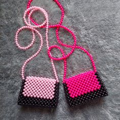 Material: Bead Size: 13 cm x 6 cm x 8.5 cm Square Beaded Shoulder Bag For Gifts, Pink Handheld Phone Bag Gift, Pink Handheld Phone Bag For Gift, Square Beaded Bag For Gifts, Beaded Shoulder Bag Gift, Beaded Pouch Shoulder Bag As Gift, Beaded Pouch Shoulder Bag For Gift, Rectangular Bag With Black Beads As Fashion Accessory, Gift Black Beaded Shoulder Bag