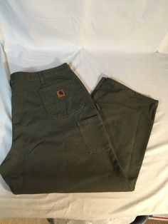 Carhartt Green Pants, Carhartt Outfits, Dickies Carpenter Duck Pants, Carhartt Workwear Vintage, Carhartt Loose Fit Pants, Carhartt Work Pants, Unisex Clothes, Crazy Outfits