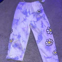 New Zumiez Sweatpants Cool Tie Dye Pattern With Flower Design Never Worn, Tags Got Ripped Off, Size Small Cozy Material Cute Sweatpants Designs, Sweatpants With Designs On Them, Trendy Multicolor Streetwear Sweatpants, Colorful Sweatpants, Sweatpants Graphic, Butterfly Sweatpants, Cool Tie Dye Patterns, Cute Sweatpants, Cool Ties