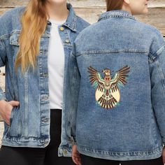 This is a great women's horse jean jacket. Your favorite barn cotton denim jacket for cool mornings and evenings. This Western style painting of a Native Thunderbird Design is so unique and the perfect gift for a hard-to-buy mom or wife. The ability to print on denim is brand new so you will not find anything like right now. So unusual, so cute, and so YOU! I am so excited to be able to print my artwork and designs on this new jacket medium. Here are my custom-printed denim jackets for women. Cr Western Denim Outerwear With Pockets, Peacock Denim Jacket, Embroidered Denim Blue Outerwear, Medium Wash Embroidered Denim Outerwear, Native Thunderbird, Thunderbird Design, Denim Jackets For Women, Artistic Fitted Hand-painted Denim Jacket, Printed Denim Jacket