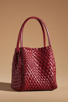 The Woven Mini Hollace Tote Fall 2023 Outfits, Fall Wishlist, Woven Leather Bag, Bag Obsession, Candles For Sale, Bags Messenger, Fall 23, Pretty Bags, Everyday Accessories