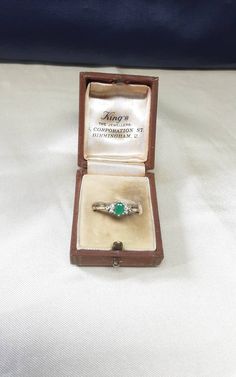 Superb 1995 Vintage Gold,Natural Diamond and Natural Chrysoprase Ring. Fabulous looking ring with the faceted Apple Green Natural Chrysoprase gemstone to the centre and 3 faceted natural Diamonds to each shoulder all set in 9ct Gold. The ring is used and in perfect condition.  Ring is fully hallmarked, made in London 1995. Also has a 375 stamp to the inner band for fine Gold.  The Chrysoprase gemstone measures 6mm x 4mm at widest points.  All gemstones have been tested and are genuine.  Ring siz Heirloom Green Opal Ring Gift, Heirloom Green Opal Ring As Gift, Heirloom Style Green Opal Ring Gift, Antique Emerald Ring For May Birthstone Gift, Vintage Emerald Cut Emerald Ring For Gift, Vintage Emerald Cut Emerald Ring As Gift, Vintage Emerald Ring For Promise, Vintage Emerald Ring As A Gift, Vintage Opal Birthstone Ring Gift