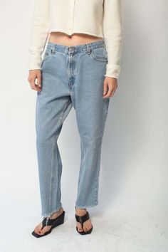 Everyone loves a good pair of vintage levi's.    - 100% cotton  - zipper fly  - note: raw hem Levis 550, High Rise Jeans, Denim Pant, Vintage Levis, Designer Outfits Woman, Levi's, High Rise, High Waisted, Zipper