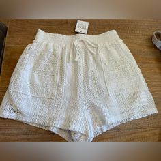 She + Sky Lined White Crochet Shorts, Side Pockets, Brand New With Tags, Size Medium. Summer Vacation Shorts With Crochet Lace, Summer Beach Shorts With Crochet Lace, Summer Crochet Lace Shorts For Beach, Crochet Lace Beach Shorts For Summer, Crochet Lace Cotton Beach Bottoms, Beach Crochet Lace Shorts, Crochet Lace Beach Shorts, Casual Cotton Bottoms With Crochet Lace, Crochet Lace Bottoms For Beach Vacation