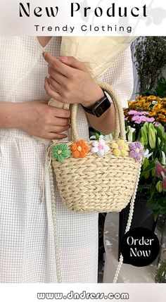 Little Flower Handmade Straw Crossbody Bag