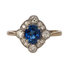 Edwardian Style 1.25ct Oval Sapphire & Diamond Ring Oval Sapphire Diamond Ring, Estate Engagement Ring, Gemstone Rings Vintage, Vintage Inspired Rings, Antique Wedding Rings, Edwardian Style, Bezel Set Diamond, Sapphire Diamond Ring, Edwardian Fashion