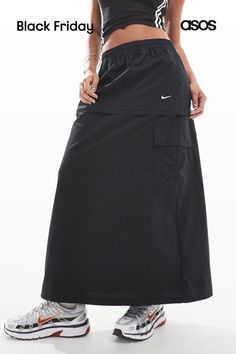 Skirts by Nike Skirt season: pending 2-in-1 design High rise Elastic waist Logo embroidery Functional pockets Regular fit Tracksuit Skirt, Hiking Skirt, Nike Skirt, Eid Outfits, Overall Style, Winter Party Dress, Leggings Sale, Long Sleeve Floral Dress, Sweaters And Leggings