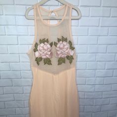 Iris Dress Lace Sleeveless Dress Size Small Nwot Embroidery Peach Color Party Sleeveless Floral Appliqué Dress For Parties, Sleeveless Floral Applique Dress For Parties, Sheer Sleeveless Sundress, Sleeveless Floral Dress For Garden Party, Feminine Sleeveless Dress With Floral Embroidery, Peach Party Dress With Floral Embroidery, Sleeveless Sheer Summer Dresses, Sleeveless Floral Applique Dress For Spring Wedding, Sleeveless Apricot Dress For Summer