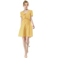 This regular fit midi dress is made of the soft fabric which is lightweight and breathable. Wearing a floral dress, you may be more charming. Suitable for women of all age ranges, and perfect for all kinds of occasions. Nice for you attending a wedding, party, club, dating, travel, vacation, beach. With floral prints, and a ruffle along the waistline for a high-waisted style, it must be perfect for your wardrobe. Fitted Midi Dress, High Waist Fashion, Mini Skater Dress, Dress Yellow, Short Sleeve Mini Dress, Vacation Beach, Floral Ruffle, Mini Dress With Sleeves, Travel Vacation