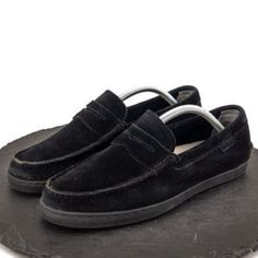 Cole Haan Grand Os | Maine Classic Pinch Penny Loafer | Slip On Black Suede Size 9 M Excellent Cond - Unworn Low-top Suede Moccasins For Work, Casual Business Loafers With Textured Sole, Casual Boat Shoes With Stitched Sole For Business Casual, Casual Slip-on Dress Shoes With Textured Sole, Casual Boat Shoes For Business Casual, Casual Round Toe Moccasins For Work, Casual Low-top Moccasins For Work, Casual Slip-on Boat Shoes For Business, Casual Slip-on Boat Shoes For Business Casual