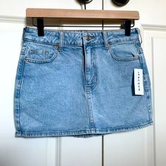 Pacsun Women’s Ella Denim Skirt!! Never Worn!! Tags Still Attached!! Pacsun Jean Skirt, Ruffle Jean Skirt, Pacsun Outfits, Palm Springs Outfit, Dream Closet Design, Womens Denim Skirts, Supernatural Dr, Blue Jean Skirt, Jean Skirts