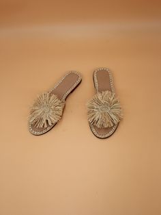 Natural Open Toe Sandals For Party, Party Sandals In Natural Color With Open Toe, Party Open Toe Sandals In Natural Color, Beige Open Toe Sandals For Festival, Beige Single Toe Strap Sandals For Vacation, Beige Sandals With Single Toe Strap For Vacation, Vacation Toe Post Sandals With Woven Sole, Casual Beige Sandals For Festival, Brown Closed Toe Straw Sandals