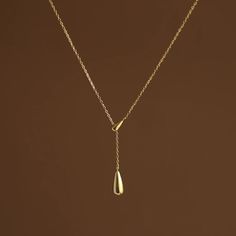 18k Gold Plated Hypoallergenic Stainless Steel Tarnish-Free Modern Yellow Gold Drop Jewelry, Teardrop Gold Plated Fine Jewelry Necklace, Gold Plated Teardrop Necklace, Tarnish Resistant, Gold Teardrop Necklace Tarnish Resistant, Minimalist Gold Plated Drop Jewelry, Modern Gold Necklace With Teardrop Pendant, Minimalist Yellow Gold Drop Earrings, Modern Gold Teardrop Pendant Jewelry, Modern Gold Teardrop Pendant Necklace