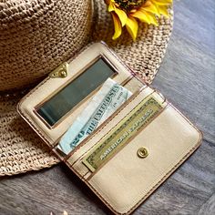 "Timeless women wallets first used in the 60's and 70's as an evolution for women accessories. Labor time: 4-5 hours All handcrafted one at a time by master leather artisans - 1 credit card slot. - One zipper coin pocket - One real mirror - one bill compartment - Snap clasp - 4\" L x 3\" W (10 x 7 cm) Because is handmade, each leather wallet will respond to coloring slightly different. Other available colors:https://www.salylimonusa.shop IMPORTANT: if your heart is set on a specific color get it Vintage Trifold Wallet With Card Slots, Vintage Trifold Wallets For Everyday Use, Artisan Wallet With Interior Card Slots For Everyday, Artisan Wallet With Interior Card Slots, Trifold Wallets For Everyday Use, Artisan Trifold Wallet With Card Slots For Daily Use, Artisan Bifold Wallet For Daily Use, Leather Card Holder With Interior Slots, Leather Rfid Blocking Card Holder