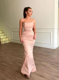 Spring Bridesmaids, Prom Dress Pictures, Satin Bridesmaid Dress, Girly Pop, Revolve Style, Corset Dress Prom, Long Prom Dresses, Different Dresses, Stretch Satin