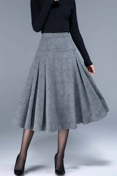 Chic Full-length Lined Skirt, Flare Skirt Outfit Classy, Casual Fitted Full-length Pleated Skirt, Skirt Suits For Women Classy, Retro A-line Winter Skirt, Casual A-line Plaid Skirt, Winter Midi-length Lined Skirt, Elegant Skirts, Flannel Skirt