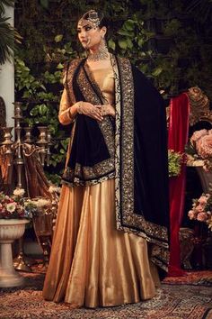 Shop for Ranian Gold Silk Tissue Lehenga Set With Midnight Blue Dupatta for Women Online at Aza Fashions Tissue Lehenga, Plain Lehenga, Velvet Dupatta, Blue Dupatta, Gold Lehenga, Blue Lehenga, Kurta Dress, Embroidered Lehenga, Lehenga Collection