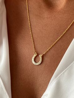 🧲Keep the horseshoe for luck🧲 Get this cute jewelry made with the high quality elements✨ You can go with 925K Sterling Silver with the options of Gold, Rose Gold or White Gold finish Beautiful jewelry for everyone 💙 Details * 925K Sterling Silver → 14K Gold, Rose Gold or White Gold plated * Chain length is approximately either 18 inches  / 45 cm or 22 inches / 55 cm 18 inches (16+2 in extender) / 45 cm (40+5 cm extender) 22 inches (20+2 in extender) / 55 cm (50+5 cm extender) * Time is important! You will receive your package as soon as possible 🚚 * We care about the quality of metal to make sure it will last for a long time * We use enamel technique to color the jewelry and high quality zircons only * There can be tiny differences on each item, length difference of the chain as well a Horseshoe Necklace Silver, Horseshoe-shaped Jewelry With Adjustable Chain, Gold Horseshoe Jewelry With Adjustable Chain, Gold Horseshoe Necklace With Adjustable Chain, Personalized Horseshoe Necklace For Gift, Gold Hallmarked Horseshoe Jewelry, Gold Engraved Horseshoe Jewelry, Gold Horseshoe Necklace For Gift, Gold Horseshoe Necklace For Good Luck