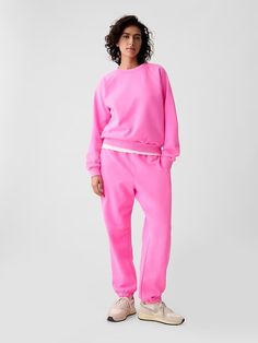 Vintage Soft Raglan Sweatshirt | Gap Women’s Sweatsuit, Pink Sweat Set, Pink Sweatshirt Outfit, Sweatsuits For Women, Gap Clothing, Capsule Wardrobe Outfit Ideas, Pink Sweatshirts, Hot Pink Pants, Gap Outfits