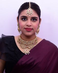 Exotic and snag-free kundan beaded necklace set with earrings. This is a stylish set with White Kundan. This set will work well with traditional, formal, and western formals. Option 1: Red Color (D657) Option 2: White Color (D709) Eye-catching and unique jewelry that will set you apart. Gift this piece to a loved one, and see their face light up with joy. Best for gifting or for personal use, wear it to any occasion and become the spotlight. Western Formals, Kids Handicraft, Necklace Set With Earrings, Saree Jewellery, Silver Pooja Items, Ruby Color, Glass Bangles, Silver Toe Rings, Gold Chain With Pendant