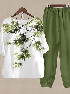 Women's T shirt Tee Mesh Patchwork Top Lace T-shirt Floral Lace Print Holiday Weekend Basic Short Sleeve Square Neck White 2024 - $18.99 Shirt Pant Set, Traje Casual, Holiday Tops, Holiday Weekend, Floral Pants, Type Of Pants, Green Blouse, Seychelles, Shirt And Pants