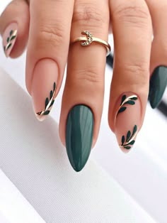 Color: Multicolor Nail Shapes: Almond Type: Color Nails Pattern Type: Plants Batteries Included: No Press On Nails Material: ABS Unghie Sfumate, Green Nail, Nature Tattoos, Prom Nails, Stay Fresh, Chic Nails, Short Acrylic Nails