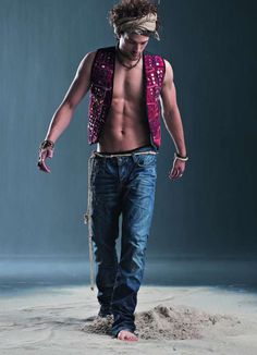 Moroccan Hippie Editorials The ADenim SS 2012 Look Book is Sandy and Sulrty #ADenim #denim #hippie Boho Men Style, Bohemian Style Men, Mode Hippie, Estilo Hippie, Stylish Mens Outfits, Men Style Tips, Boho Casual