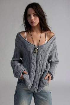 BDG Skylar Oversized Cable Knit Sweater Oversized Cable Knit Sweater, Fall Pullover, Chunky Cable Knit Sweater, Oversized Sweater Women, Fitted Tunic, Classic Sweater, Oversized Knitted Sweaters, Fall Fits, Winter Fits