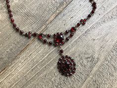 Antique Garnet Necklace, Victorian Bohemian, Deep Color, Period Jewelry, KH - Etsy Polska Bohemian Garnet Necklace, Hellenic Polytheism, Period Jewelry, Classic French Style, Pretty Accessories, 2024 Style, Garnet Necklace, Dope Jewelry, Garnet Jewelry