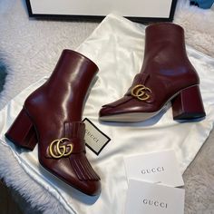 New With Box And Dust Bags Authentic Gucci Marmont 75 Boots.In Beautiful Burgundy Leather.Women Size 35.Price Is Firm.(Only Tried On Indoor So There Might Be Some Leather Wrinkles Inside As Reference.) Gucci Designer Boots For Office, Designer Gucci Boots For Office, Gucci Boots Women, Gucci Boots, Gold Boots, Hello Lover, Gucci Marmont, Burgundy And Gold, Gucci Shoes