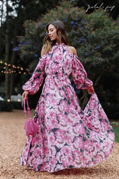 Be the best dressed guest with the Hilary Pleated Maxi Dress in Pink Floral 💐 This beautiful maxi dress featured a flattering pleated design and a delicate floral pattern, perfect for any event this season. Tap to shop this floral wedding guest dress now! Off Shoulder Design, Spring Wedding Guest Dress, Sequin Prom Dresses, Prom Dress Shopping, Usa Dresses, Green Prom Dress, Satin Prom Dress, Pink Prom Dresses, Pleated Maxi Dress