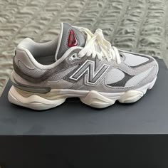 Us Men’s 6 Women’s 7 1/2 Worn Once On Carpet New Balance 9060 Rain Cloud, New Balance 9060 Grey, New Balance Mens, New Balance Trainers, New Balance 9060, New Balance Outfit, Shoes New Balance, Pretty Shoes Sneakers, New Balance Men