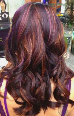 This is super cute but it would take forever to do!! Brunette Auburn, Red Violet Hair Color, Red Violet Hair, Violet Hair Colors, Dark Red Hair Color, Colored Hair Tips, Violet Hair, Hot Hair Colors