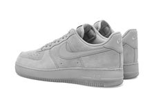 Available in a range of sizes to fit any style, this shoe is a must-have for any fan. Don?t miss out on the opportunity to add this shoe to your collection and experience the ultimate in style, comfort, and performance. Order now and step up your sneaker game! Gray Nike Air Force 1 Lace-up For Streetwear, Gray High-top Nike Air Force 1, Gray Low-top Nike Air Force 1 For Sports, Sporty Nike Air Force 1 For Streetwear In Gray, Sporty Gray Nike Air Force 1 For Streetwear, Gray High-top Nike Air Force 1 For Sports, Sporty Gray Nike Air Force 1 Lace-up, Sporty Gray Lace-up Nike Air Force 1, Gray Nike Air Force 1 Lace-up For Sports